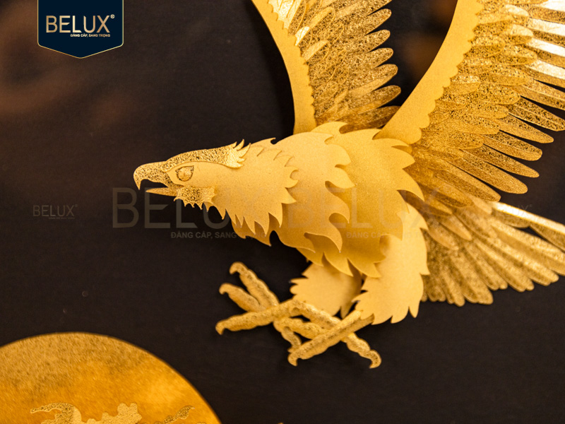 Tranh đôi đại bàng tung cánh dát vàng 58x36cm